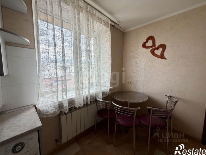 2-комн квартира пр-кт Кирова, 34А,  д. 34А