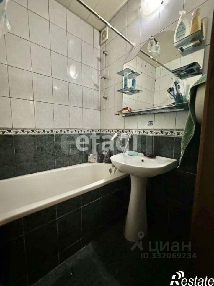 3-комн квартира ул Николаевская, 15,  д. 15