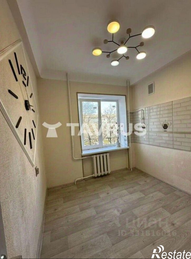 1-комн квартира ул 60 лет Октября, 8,  д. 8
