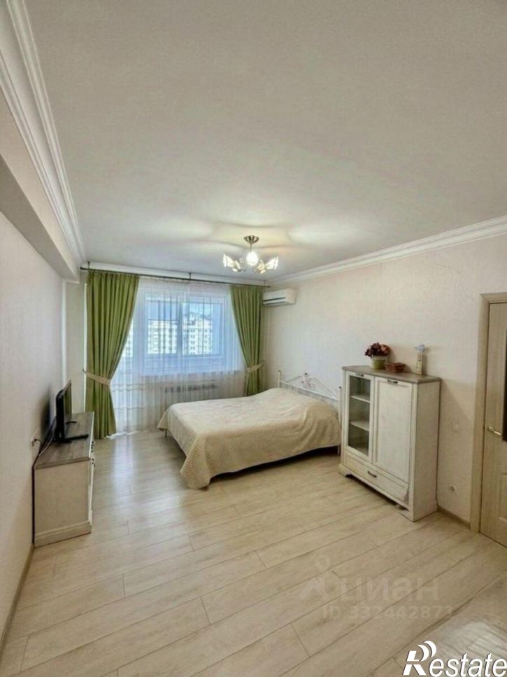 1-комн квартира ул Караманова, 3,  д. 3