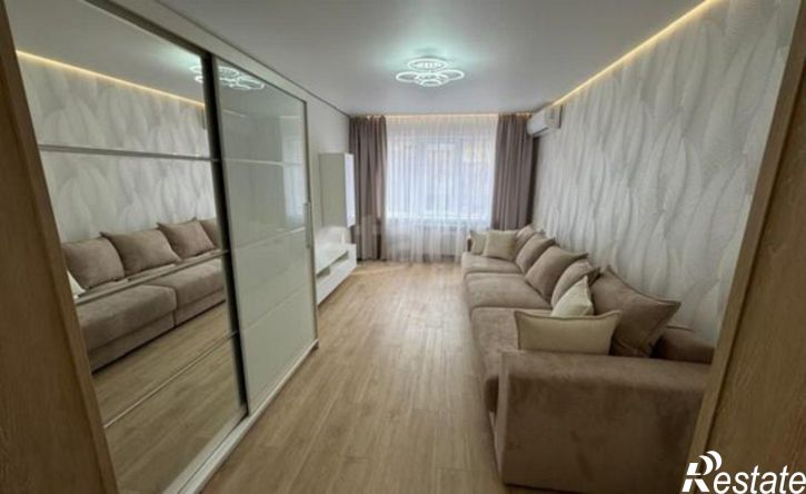 3-комн квартира ул 60 лет Октября, 26,  д. 26