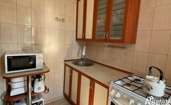 1-комн квартира пр-кт Победы, 208а,  д. 208а