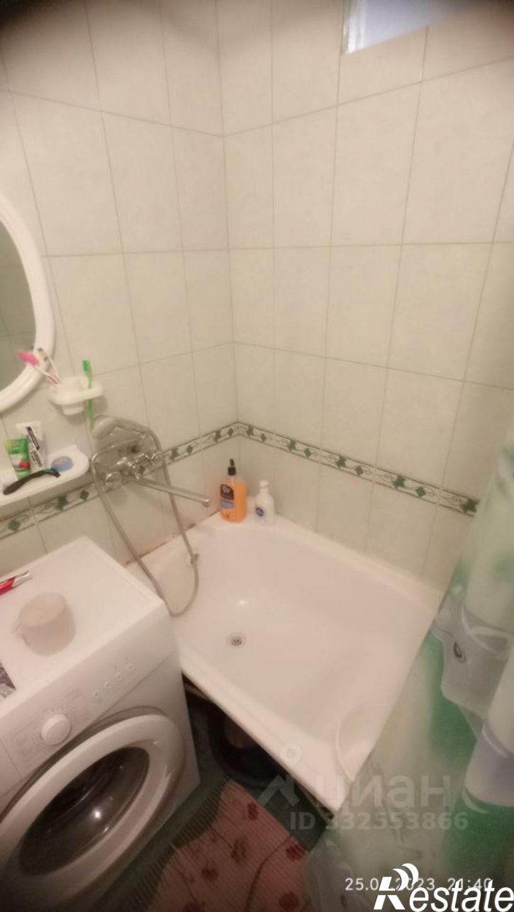 1-комн квартира ул Большевика Попова, 8,  д. 8