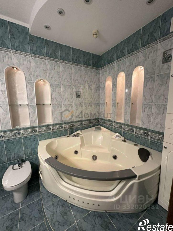 4-комн квартира ул Гурзуфская, 6,  д. 6