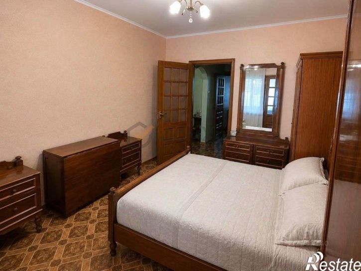 3-комн квартира пр-кт Победы, 54,  д. 54