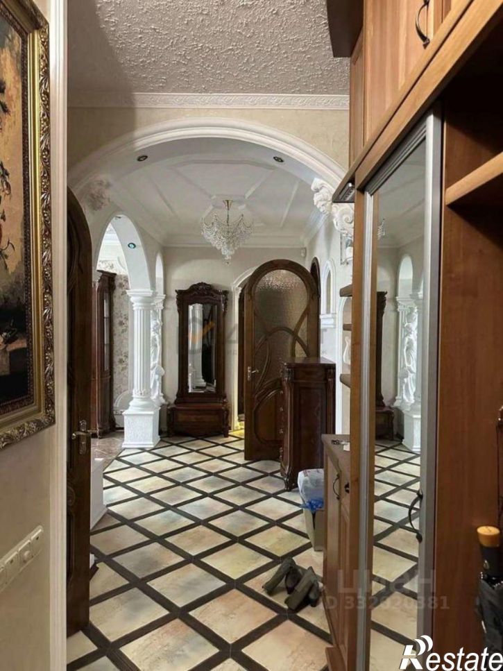 4-комн квартира ул Гурзуфская, 6,  д. 6