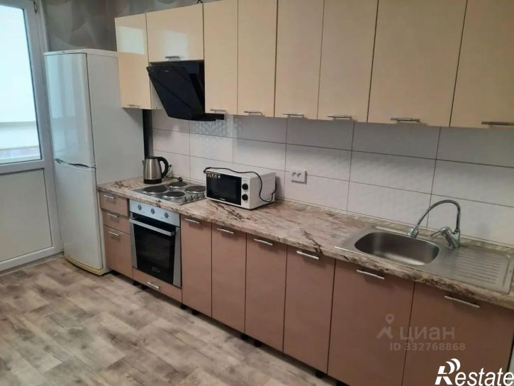 1-комн квартира пр-кт Александра Суворова, 15,  д. 15