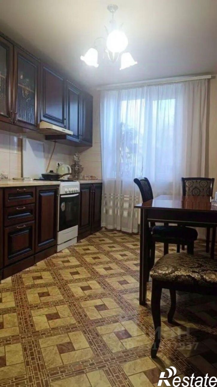 3-комн квартира ул Трубаченко, 8/45,  д. 8/45