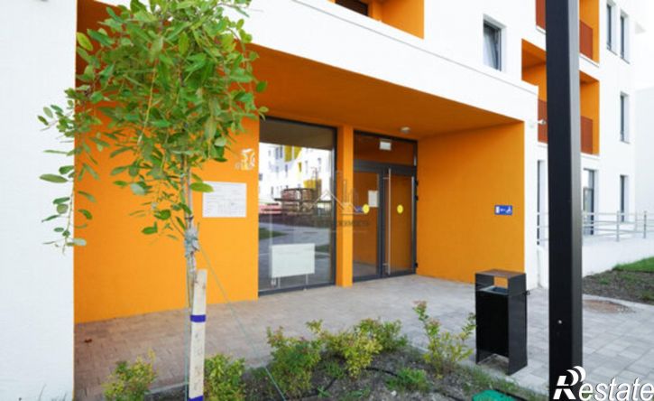 1-комн квартира улица Виталия Чуркина, 1к5