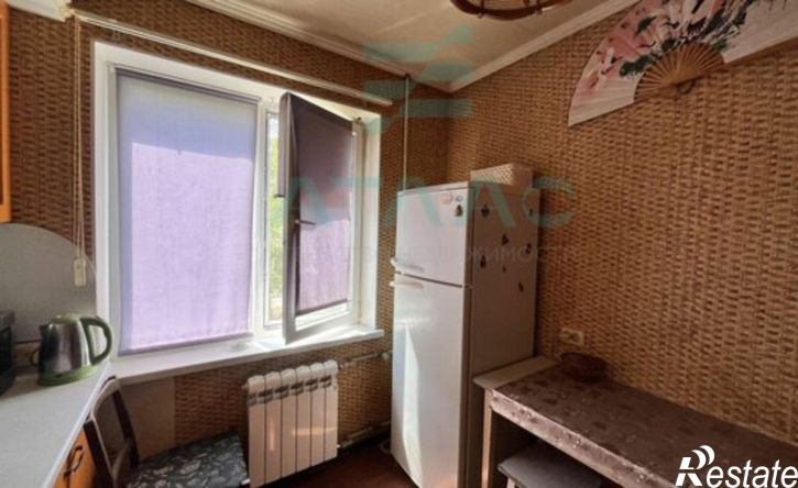2-комн квартира ул 60 лет Октября, 28/80,  д. 28/80
