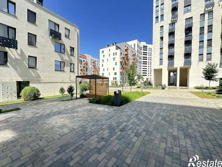 2-комн квартира пр-кт Александра Суворова, 101,  д. 101
