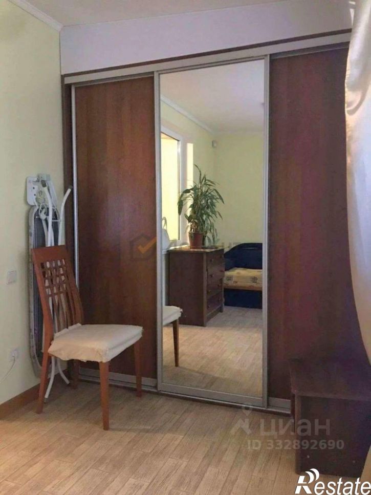 3-комн квартира ул Менделеева, 8,  д. 8