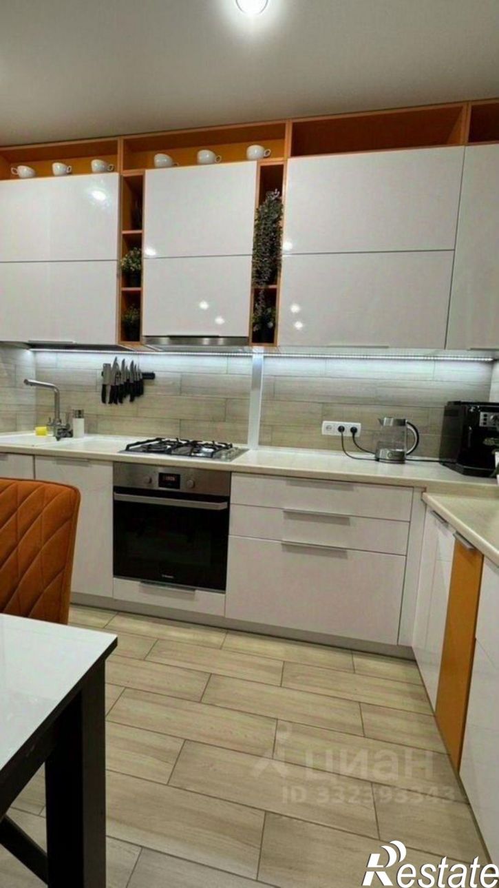 4-комн квартира ул Героев Сталинграда, 29,  д. 29
