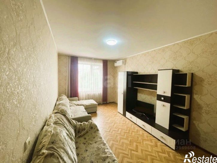 2-комн квартира ул Бориса Хохлова, 106,  д. 106
