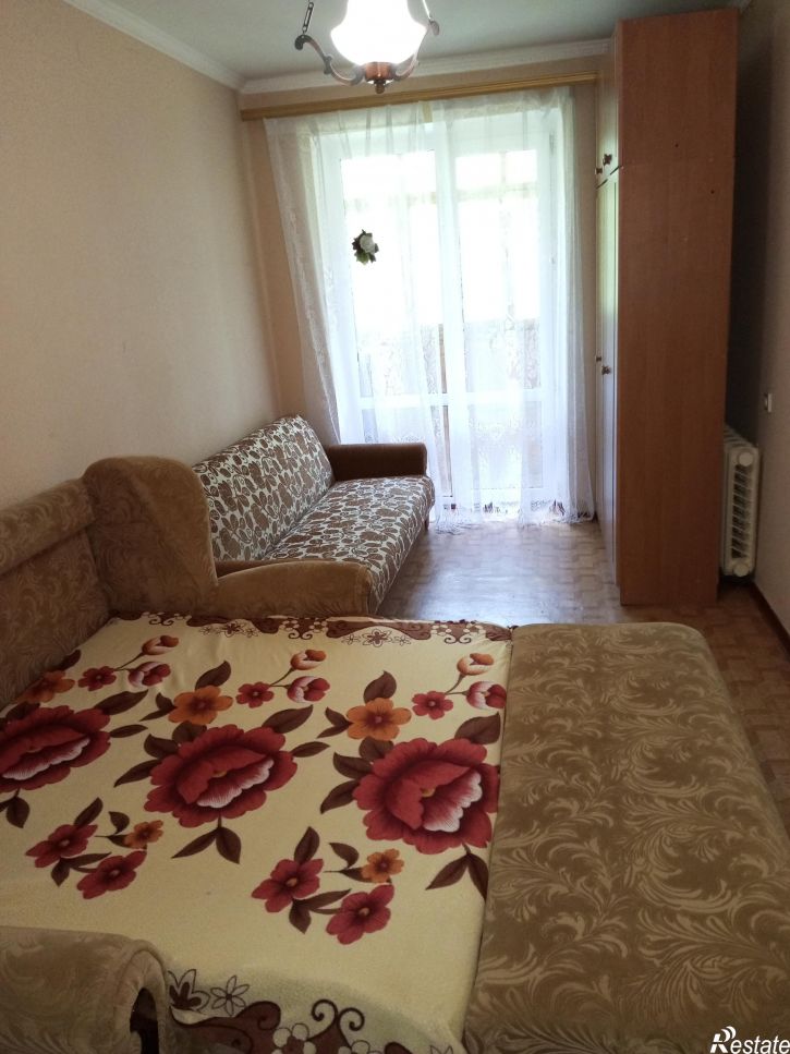 2-комн квартира ул. залесская , 74