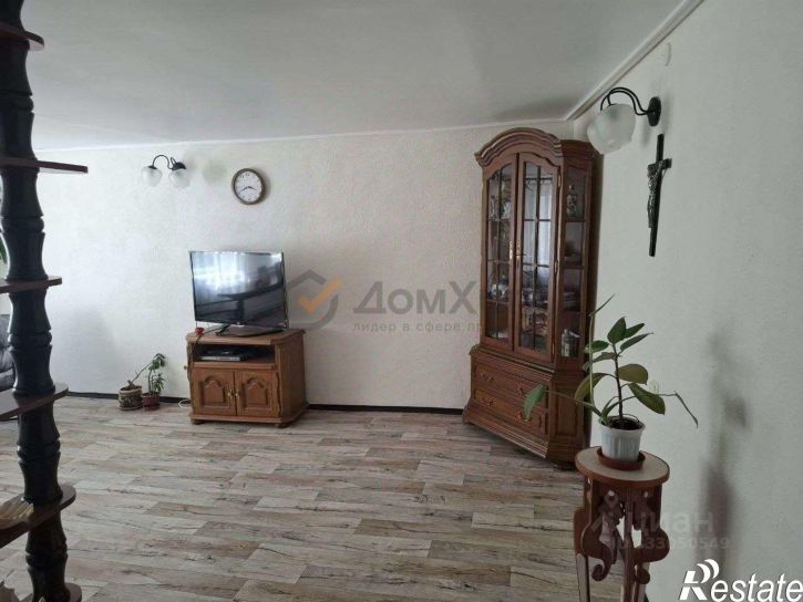 3-комн квартира ул Сергеева-Ценского, 42,  д. 42