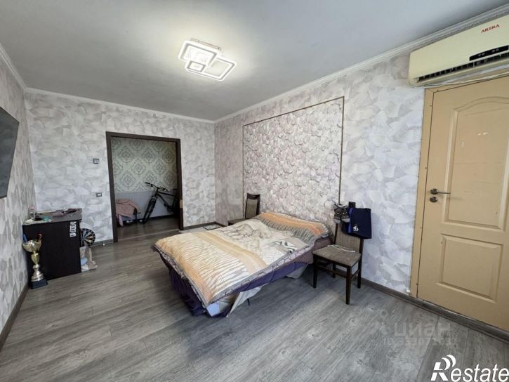 3-комн квартира пр-кт Победы, 336,  д. 336