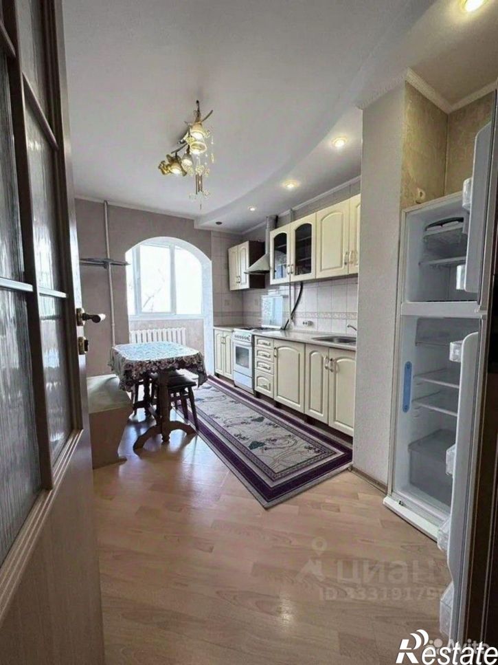 3-комн квартира пр-кт Победы, 30,  д. 30