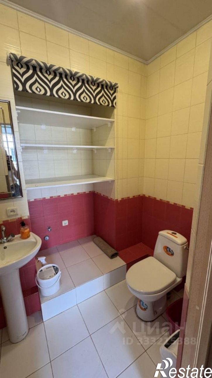 2-комн квартира ул Толстого, 10,  д. 10