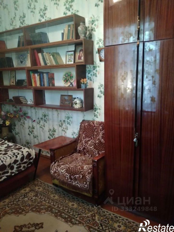 Комната ул Молодых Подпольщиков, 24,  д. 24