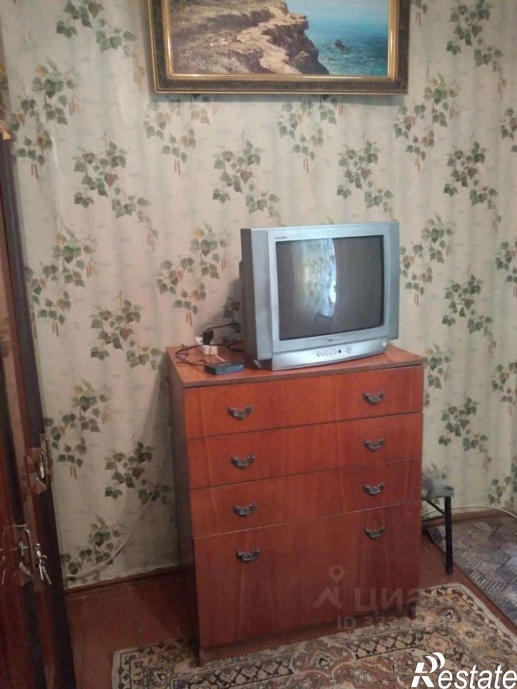 Комната ул Молодых Подпольщиков, 24,  д. 24