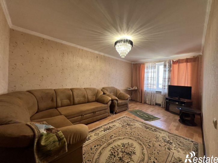 3-комн квартира ул Янтарная, 5,  д. 5