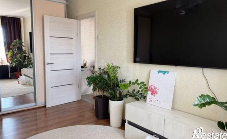 2-комн квартира ул Маршала Жукова, 15,  д. 15