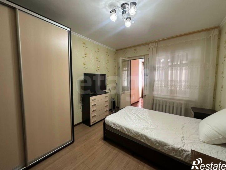 3-комн квартира ул Залесская, 42,  д. 42