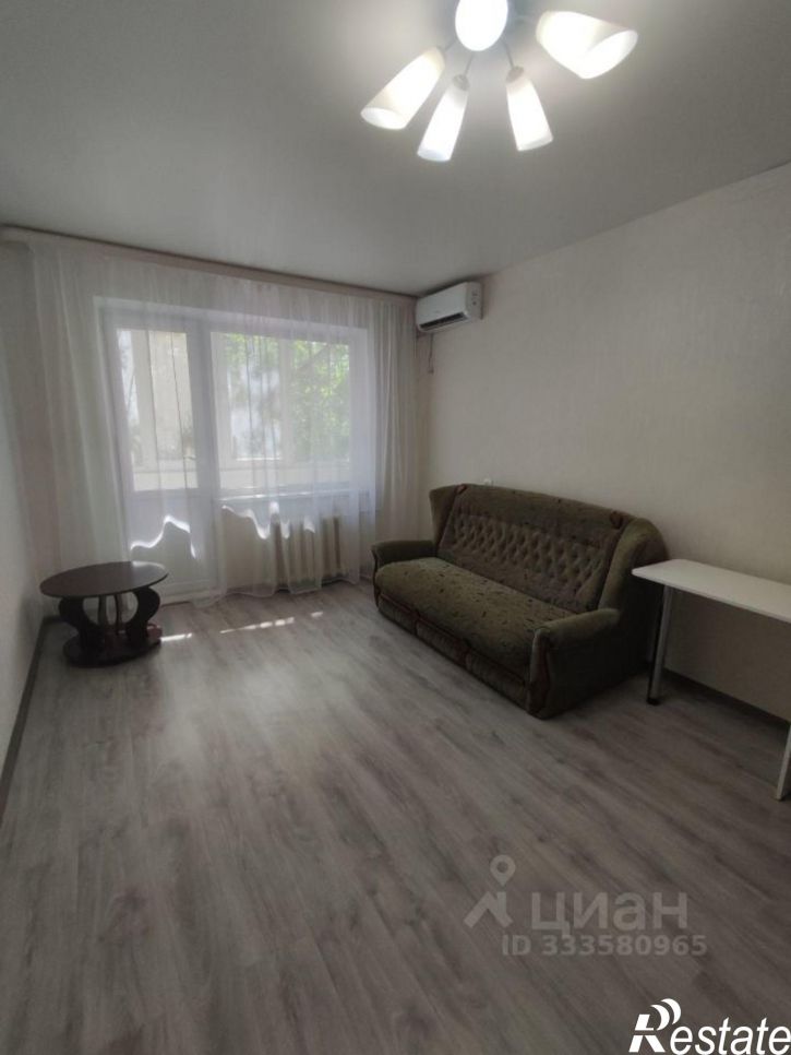 1-комн квартира пр-кт Победы, 210,  д. 210