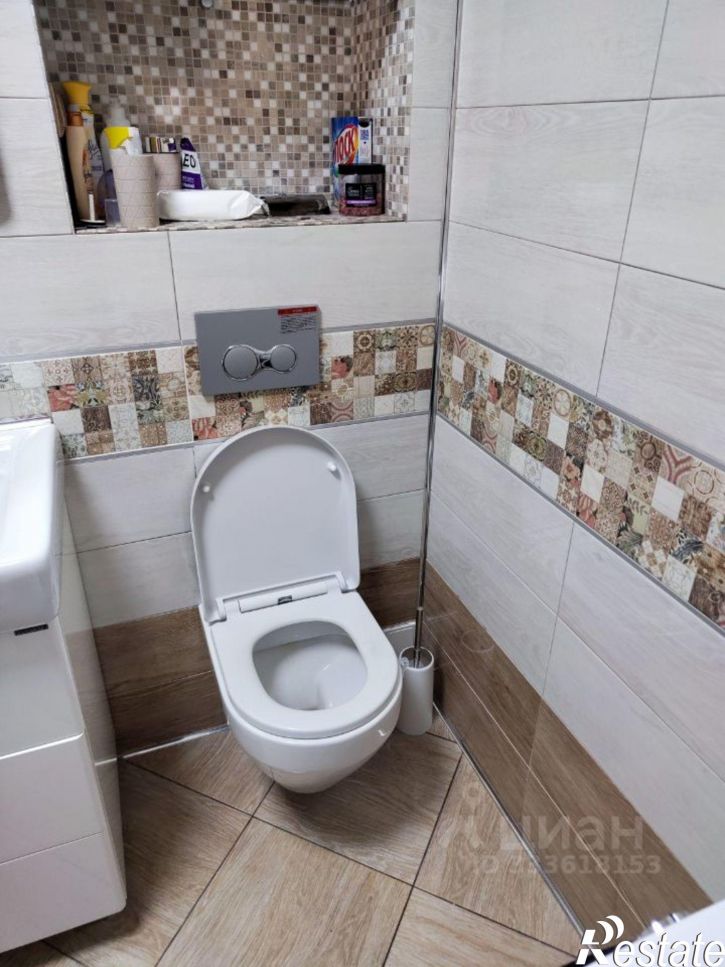 1-комн квартира улица Караманова, 3,  д. 3