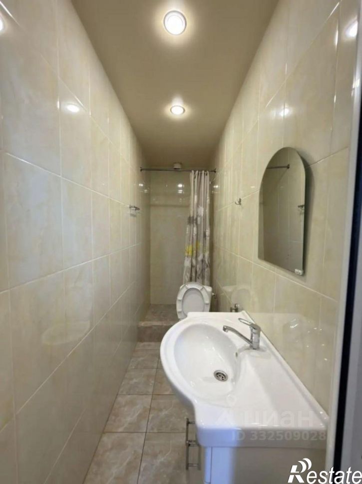 3-комн квартира Екатерининская улица, 32,  д. 32