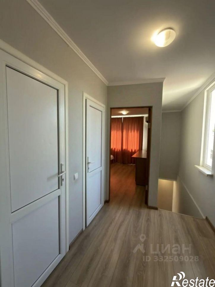 3-комн квартира Екатерининская улица, 32,  д. 32