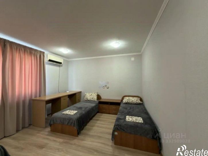 3-комн квартира Екатерининская улица, 32,  д. 32