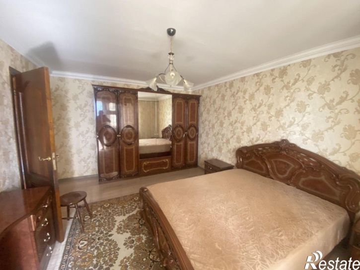 4-комн квартира Промышленная улица, 23,  д. 23