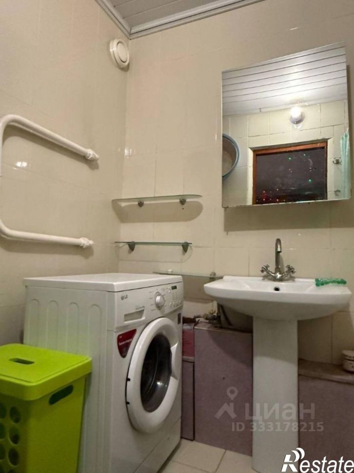 3-комн квартира проспект Победы, 12,  д. 12