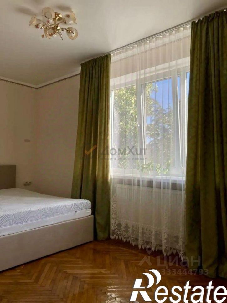 2-комн квартира Набережная улица, 51,  д. 51