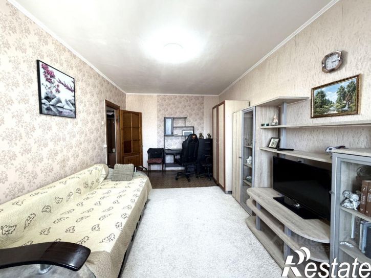 2-комн квартира проспект Победы, 48,  д. 48