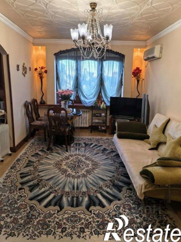 3-комн квартира проспект Победы, 76,  д. 76