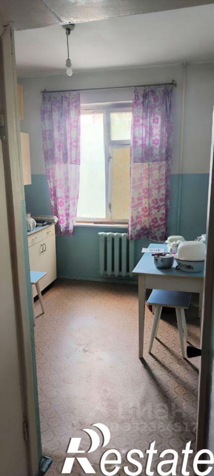 3-комн квартира улица 1-й Конной Армии, 76,  д. 76
