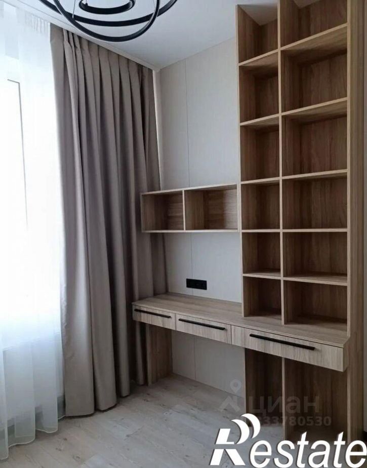 2-комн квартира Проспект Александра Суворова, 97,  д. 97