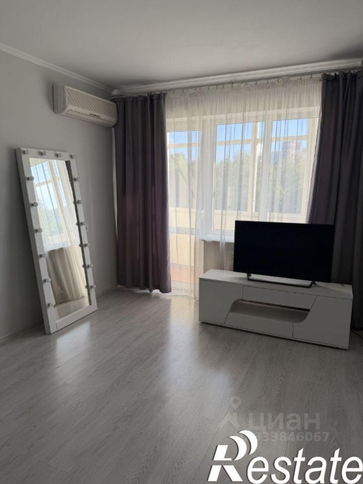 2-комн квартира улица Воровского, 60,  д. 60