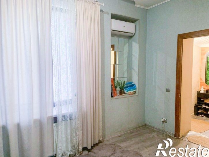 2-комн квартира проспект Победы, 260,  д. 260