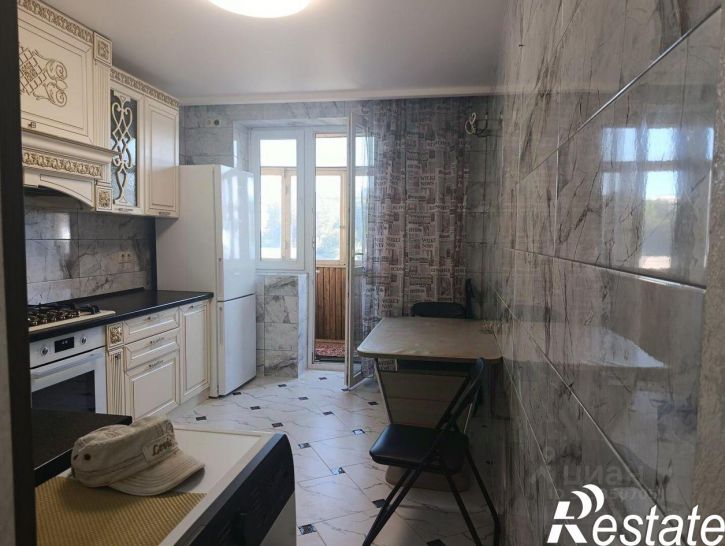 3-комн квартира улица Тренёва, 8,  д. 8