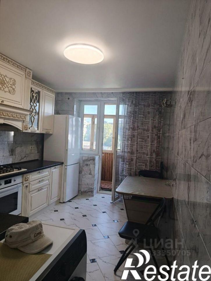 3-комн квартира улица Тренёва, 8,  д. 8