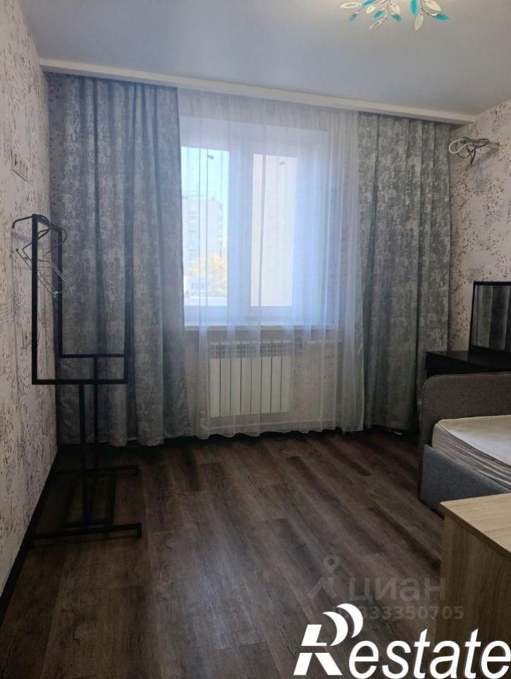 3-комн квартира улица Тренёва, 8,  д. 8
