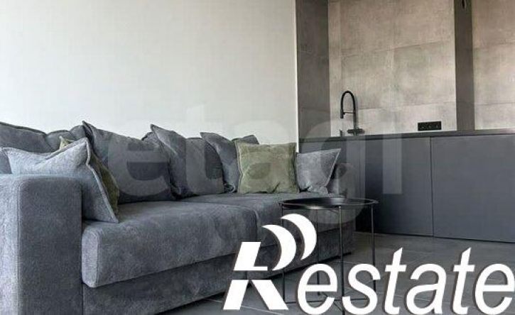 2-комн квартира улица Беспалова, 110В,  д. 110В