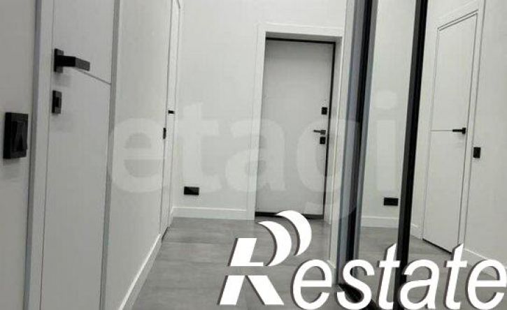 2-комн квартира улица Беспалова, 110В,  д. 110В