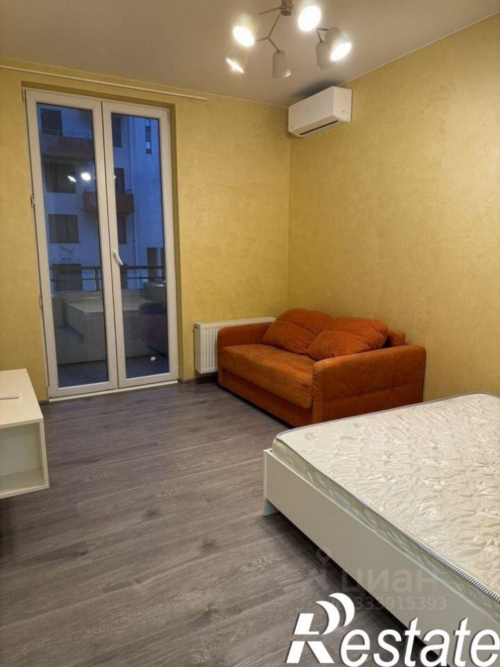 1-комн квартира Проспект Александра Суворова, 15 к6,  д. 15 к6