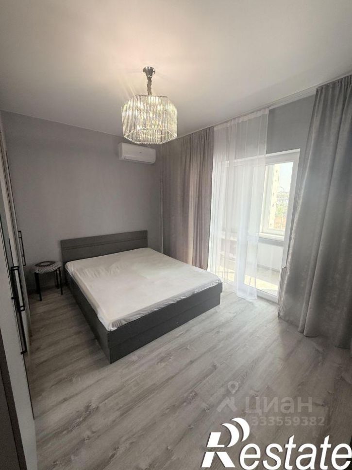 2-комн квартира Проспект Александра Суворова, 107,  д. 107