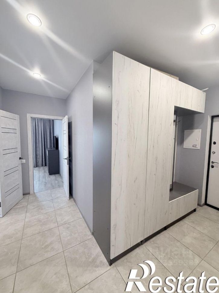 2-комн квартира Проспект Александра Суворова, 107,  д. 107